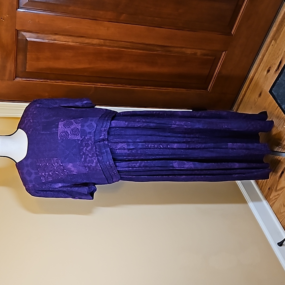 VINTAGE KARIN STEVENS DRESS 14 PURPLE LONG 100% RAYON